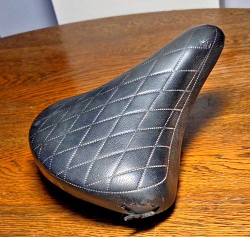 Vintage fuji bicycle seat road - vintage,