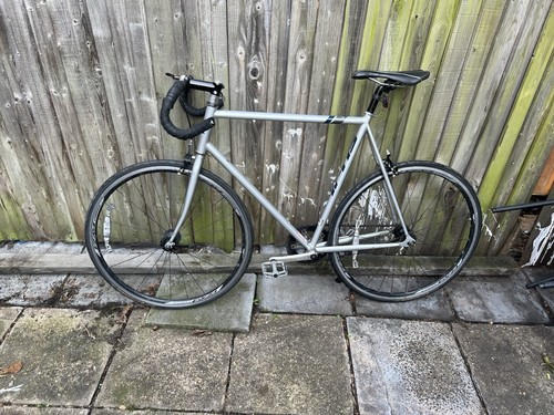 Fuji road bike - fuji,