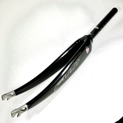 Fuji team full carbon road - fuji,